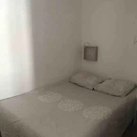 Apartment Joli Saint Jerome Aix En Provence